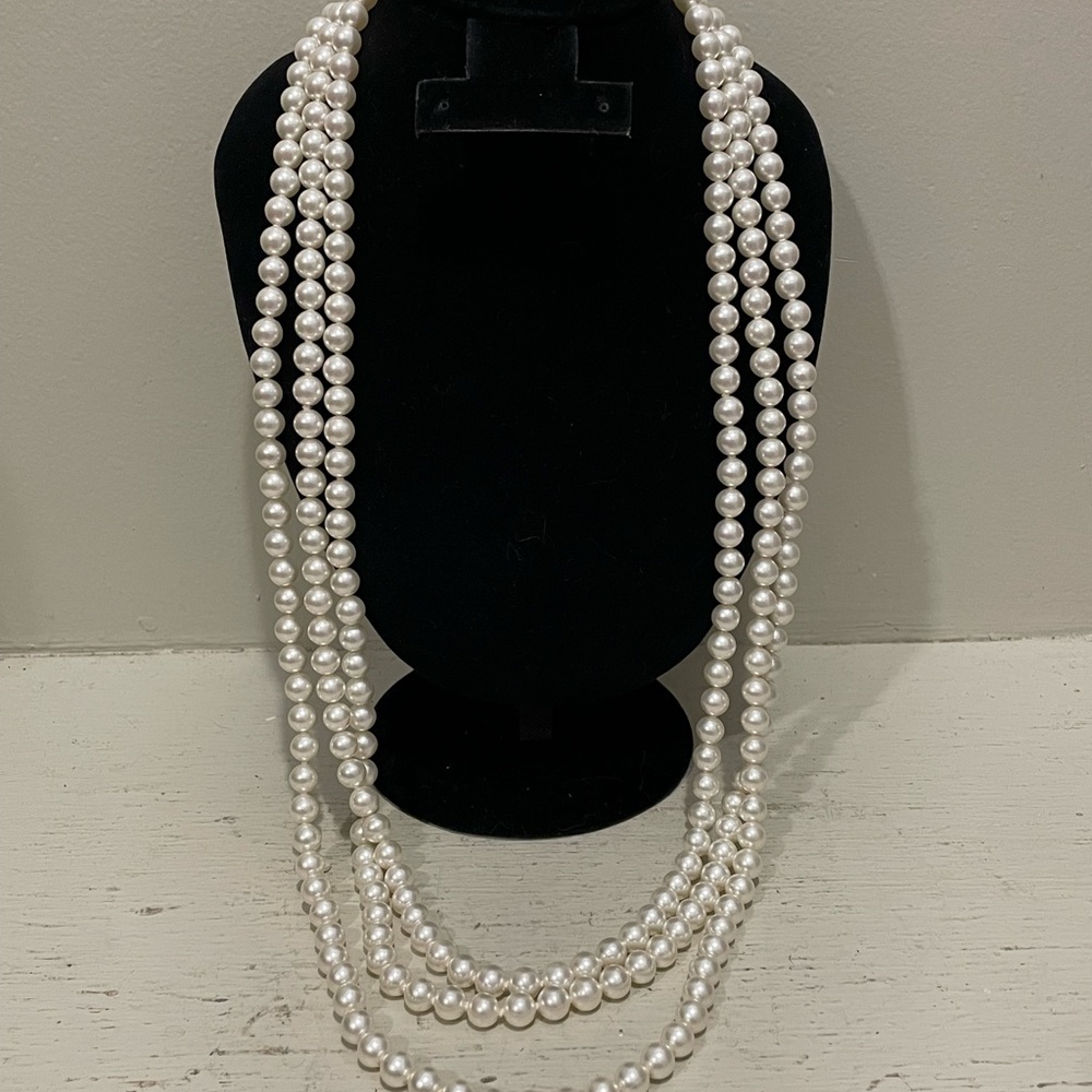 Vintage Elegant Faux Pearl Necklace 54”